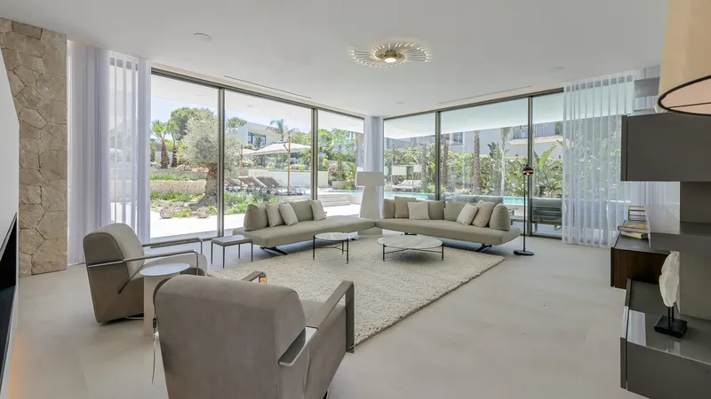 New build villa in Santa Ponsa on a spacious plot and top quality — photo 2