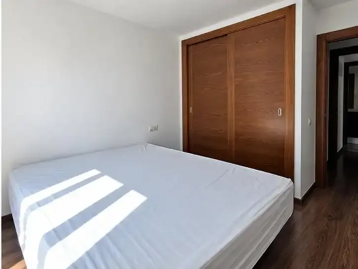 Encantadora planta baja ubicada en la tranquila zona de Son Ferriol. Tiene una superficie construida de 86 m2 útiles y esta en perfecto esta — photo 8