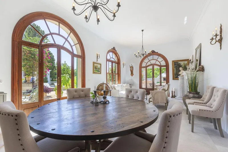 Beautiful villa in a quiet residential area near Palma — photo 5