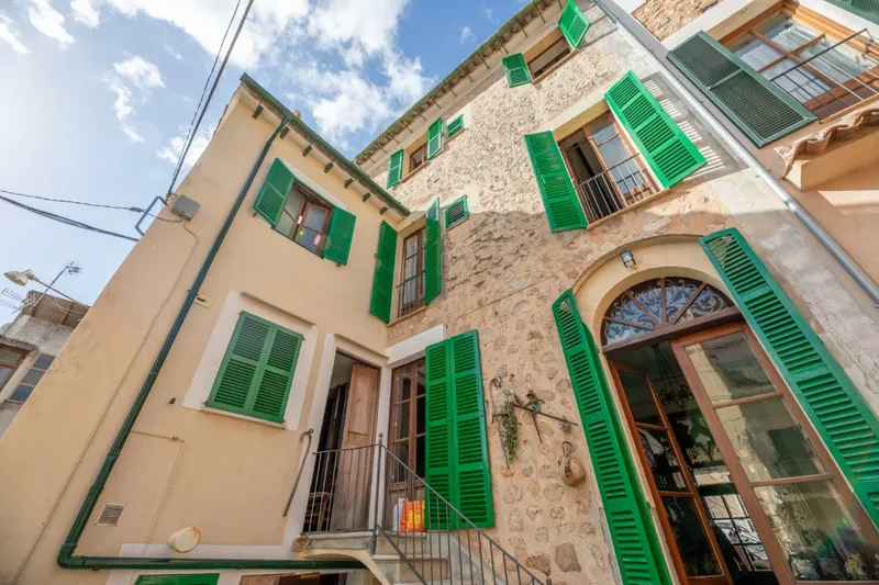 Modernistic town house in Sóller — photo 2