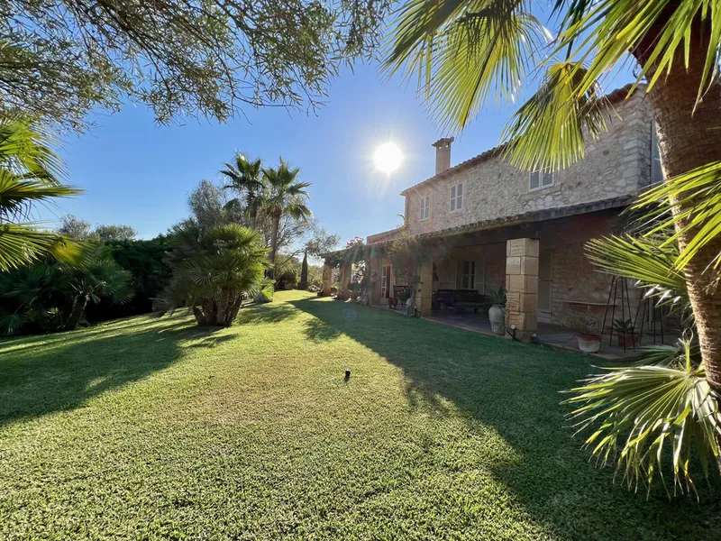 Charming rustic finca in Portocolom — photo 2