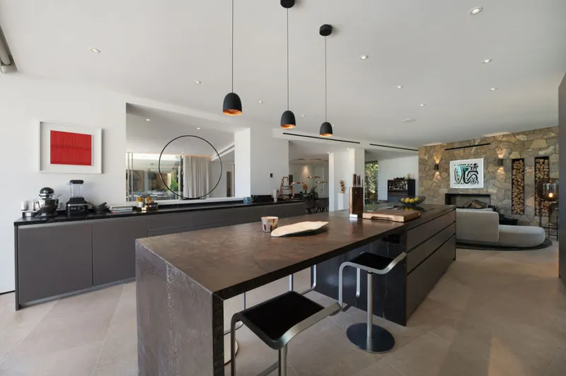 Exclusive designer villa with sensational sea views in a prime location - overall view (15351) — photo 12