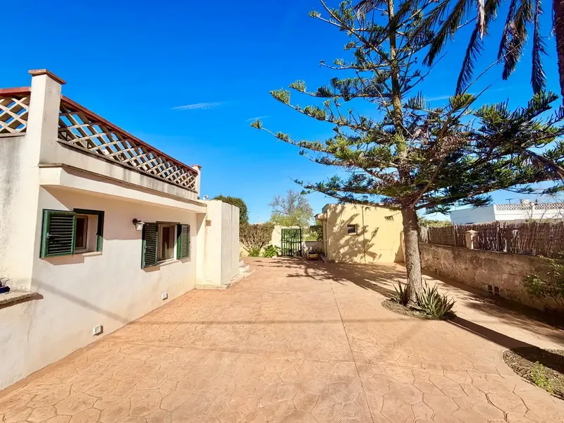 We present this cozy detached single-family home located in the municipality of Llucmajor, in a privileged natural environment that — photo 11
