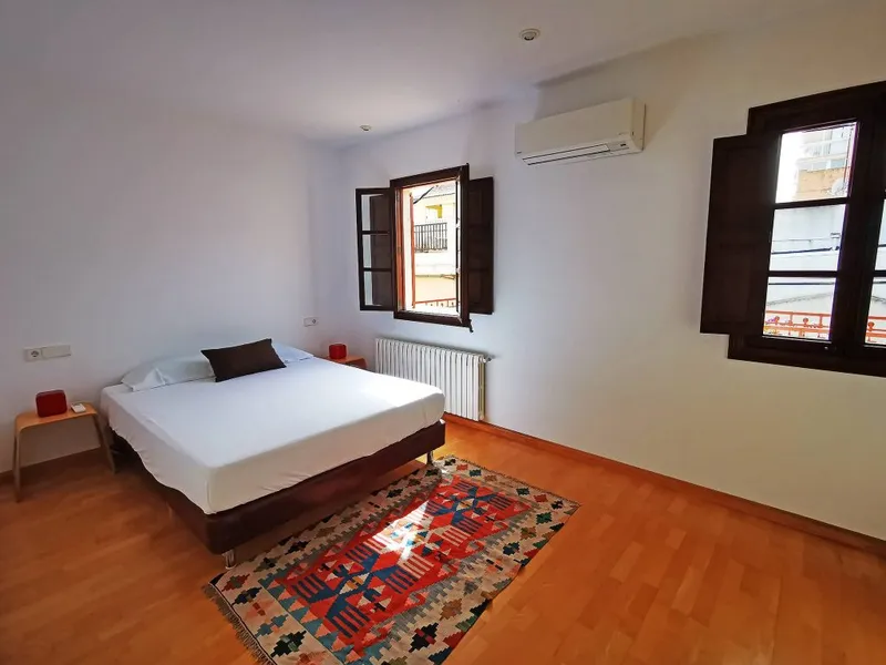 Ref 1908; Charming Mallorcan house with garden and garage for rent in El Terreno — photo 7