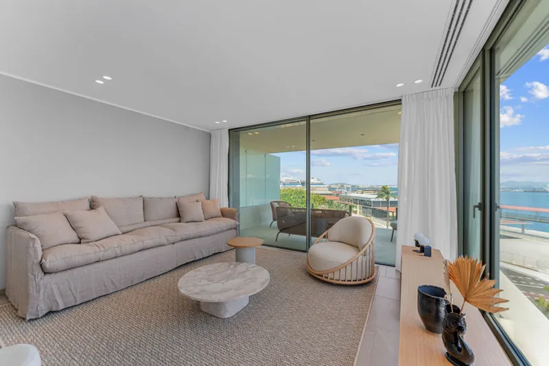 Exclusive New Build Apartments near Palma's Harbor from €2,100,000 - Living Area (15523) — photo 8