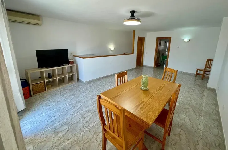 Agency registered in the Official Register of Real Estate Agents of the Balearic Islands. Registration: GOIBE739576/2024. (ROAIIB) — photo 3