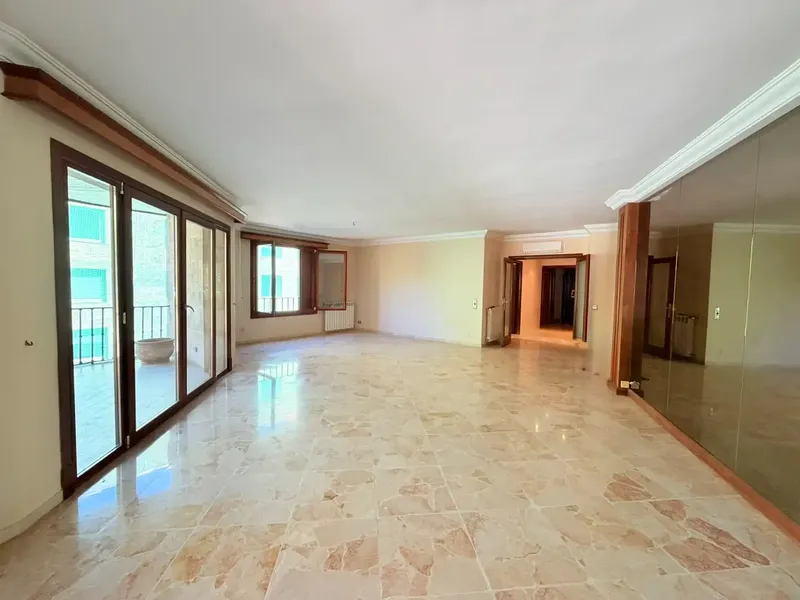 EXCLUSIVA PROPIEDAD DE ALTO STANDING EN LAS RAMBLAS – 235 m², TERRAZA Y PARKING — photo 4
