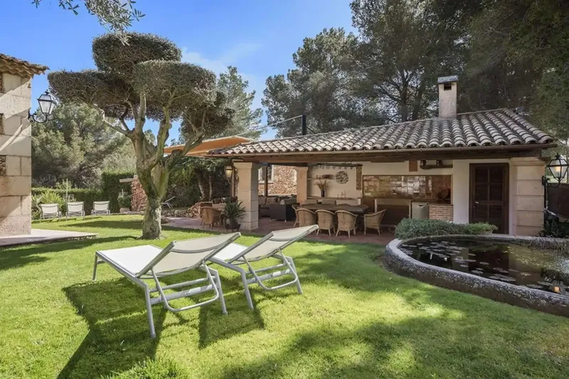 Exclusive villa for sale in Costa de los Pinos, Mallorca - 2.75 million euros. Unique location, Mediterranean style and the highest comfort — photo 3