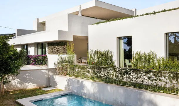 Stunning villa with sea views in Portals Nous — photo 8