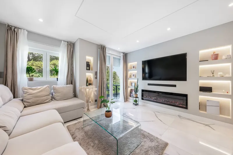Exclusive designer home with sea views in Calas de Mallorca — photo 3