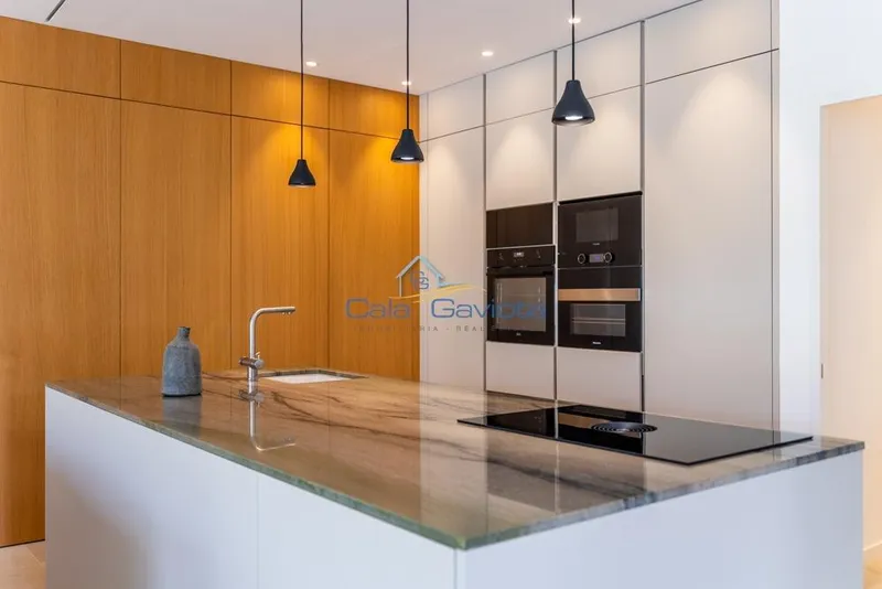 Townhouse — photo 11