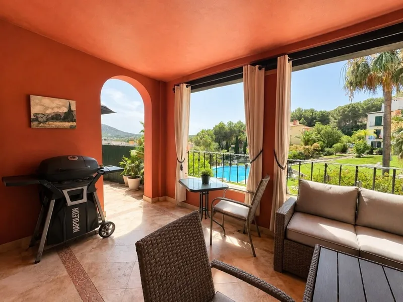 Terrace with pool view — photo 1