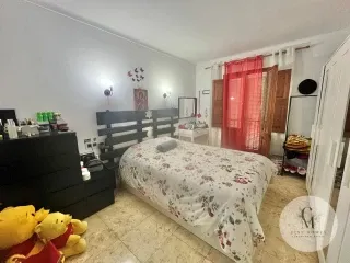 Authentic Mallorcan house with patio, terrace and private garage - Four bedrooms and great renovation potential in the center of Pollença — photo 8