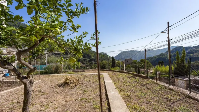 Ideal for country lovers plot for sale in Valldemossa with mountain view — photo 1