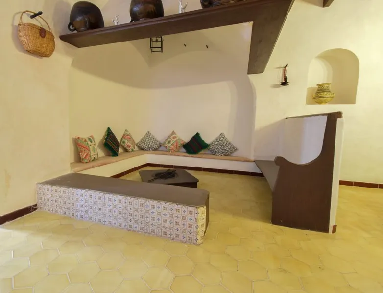 Large Town house with patio in Fornalutx — photo 11