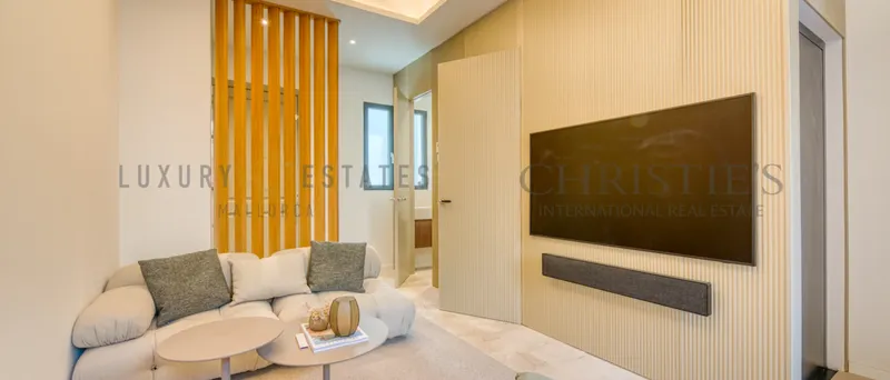 Modern townhouse in Santa Catalina in Palma with pool — photo 2