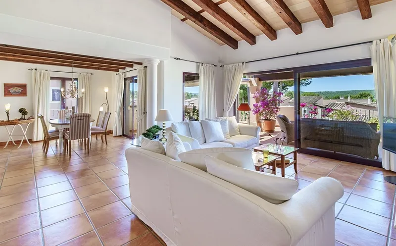 Beautiful 3 bedroom penthouse in Santa Ponsa with separate guest room in… — photo 3