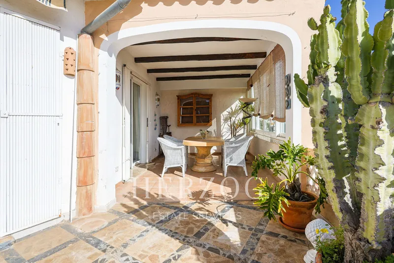 Residence with sea views, private pool and lots of privacy, centrally located and close to the beach in Paguera — photo 6