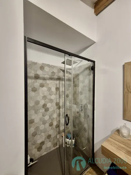 Town House — photo 2