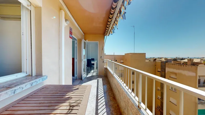 Luminoso piso con terraza y espectaculares vistas al mar y la montaña en Son Espanyolet, Palma — photo 11