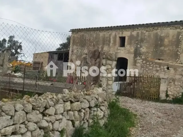 Rustic house in Llubí — photo 1