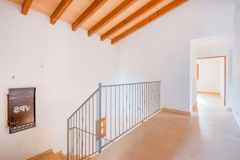 Detached house of 411 m², 6 bedrooms and 5 bathrooms, for sale in the municipality of Andratx, Balearic Islands — photo 3
