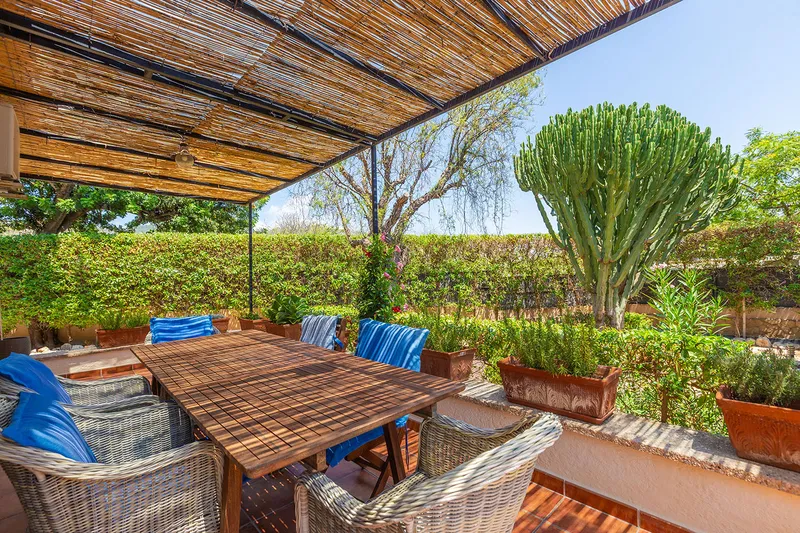 Mediterranean family villa in a prime residential location — photo 2