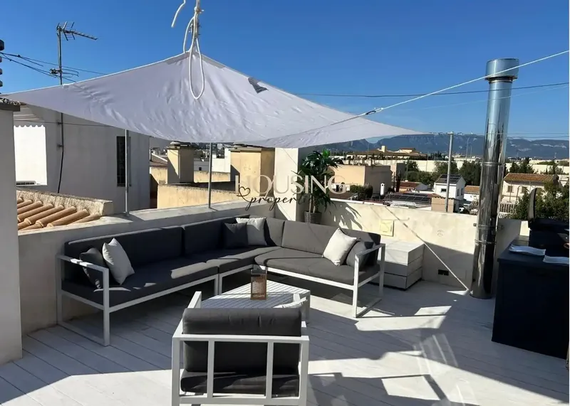 ADOSADO CON TERRAZA SOLARIUM Y GARAJE EN EL AMANECER — photo 2