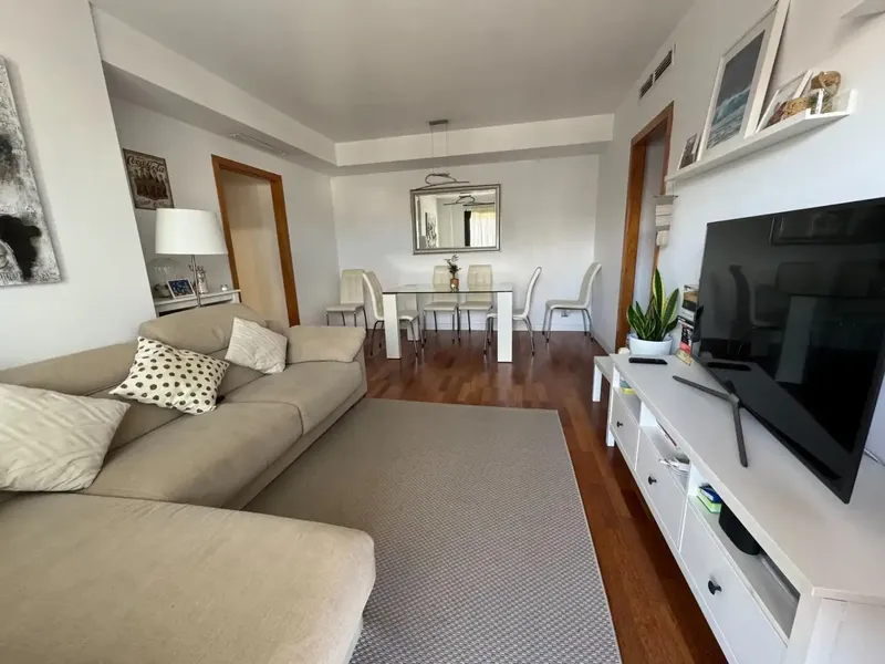Apartment in Amanecer--Plaza de Toros area, 90 m², 8 m² kitchen, 24 m² living room, 6 m² terrace, 6 km from the beach, 2 bedrooms — photo 3