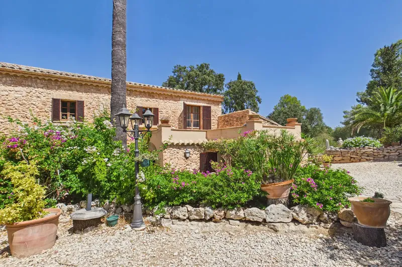 Historic estate in Algaida with panoramic views — photo 3