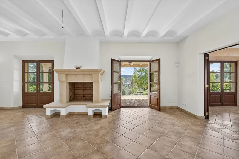 Stylish finca with large plot and panoramic views near Son Macià — photo 10