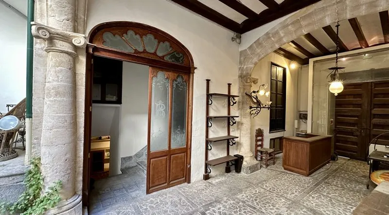 Impressive 17th century manor house in the heart of Soller — photo 6