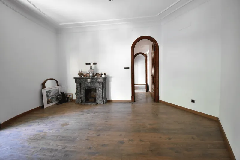 Renovated apartment with terrace and four bedrooms in the old town of Palma de Mallorca — photo 6
