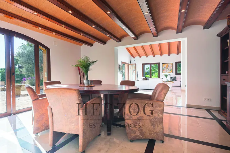 Exclusive property with 13 hectares of land in an exposed location in Montuïri — photo 7