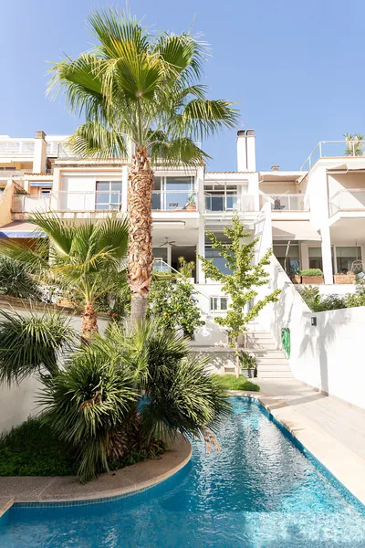 Elegant Townhouse with Sea Views in El Terreno with Roof Terrace, Private Pool and Home Cinema — photo 1