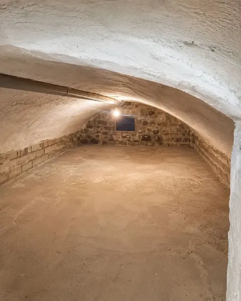 This house in Pollença has 112 m2 of living space plus a 40 m2 vaulted cellar and a rooftop terrace of approx. 20 m — photo 6