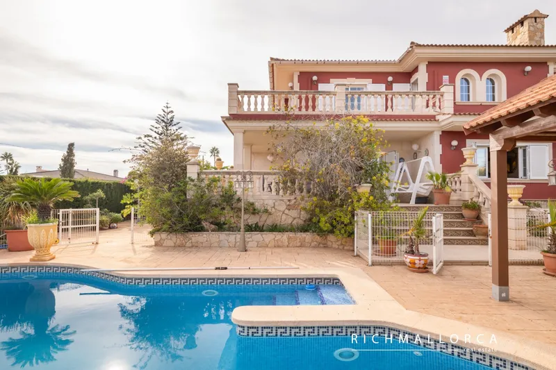 Immaculate Villa in the Heart of Bahía Grande, Close to the Sea — photo 1