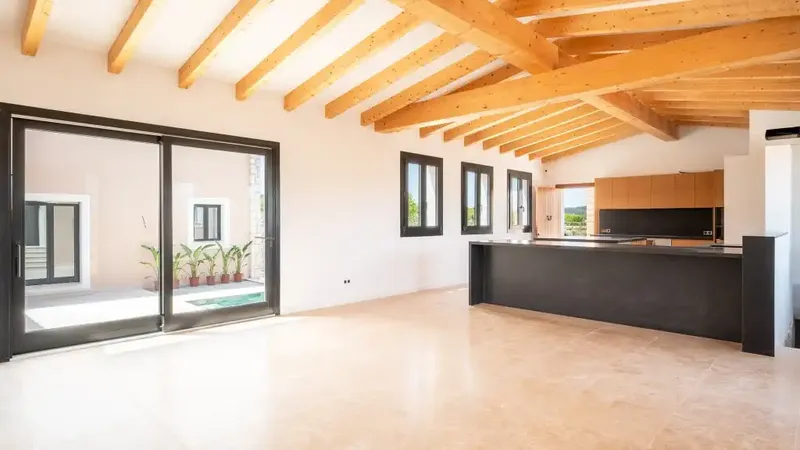 Unique Opportunity! Rustic New Build Finca with pool and independent apartment for sale between Santa Maria and Santa Eugenia. Discover — photo 5