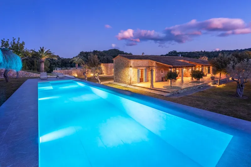 Top quality country property for sale in Campanet with good rental potential and covered terrace — photo 1
