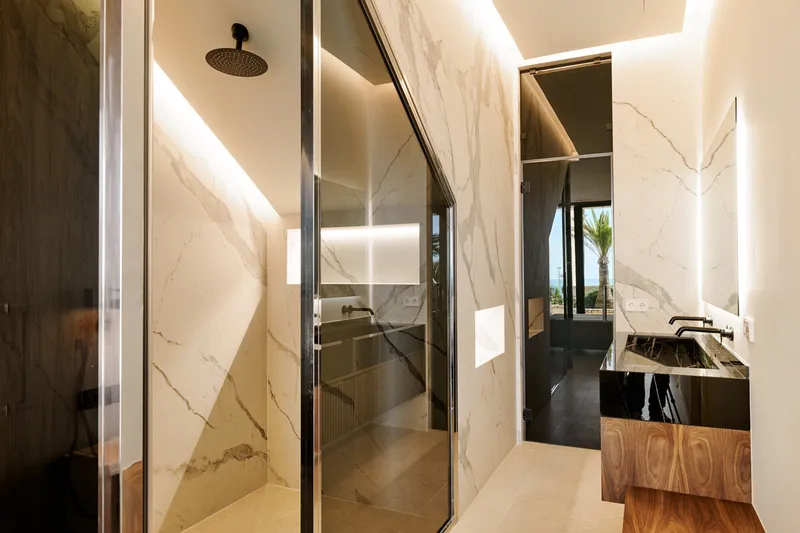 Long-term rental: apartment directly on the beach in Portixol - Marcel Remus Real Estate — photo 10