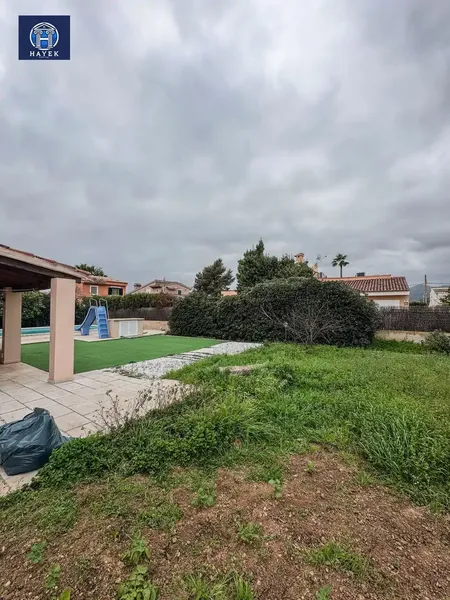 Exclusive detached villa in the quiet and prestigious area of Palmanyola! This impressive property, with 379 m² built, combines — photo 5