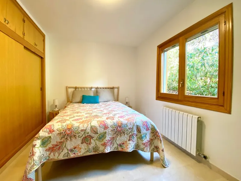 Ref. 2032; Beautiful and spacious house with communal pool for rent in Genova — photo 7