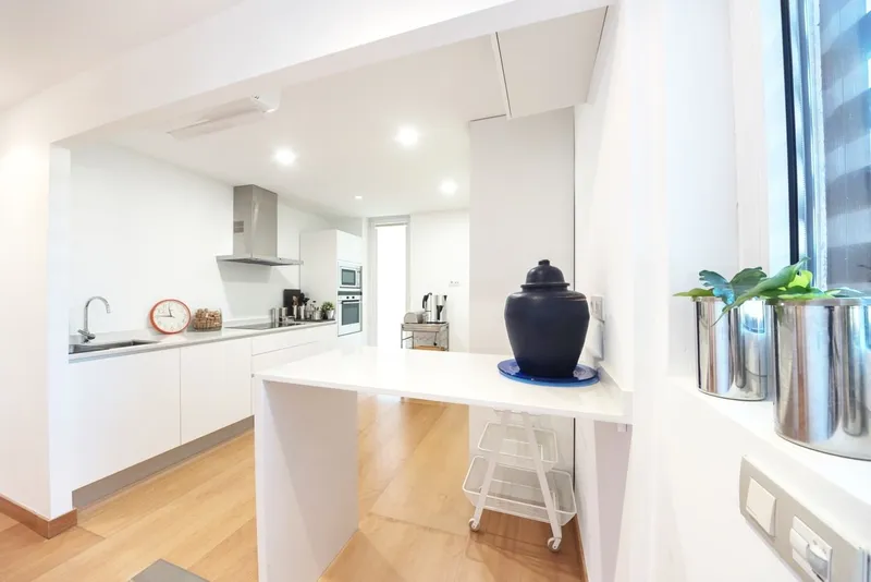 Apartment for sale in Illetas, in 1st sea line with direct sea access — photo 4