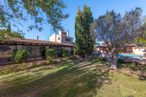 Costitx, charming finca with rental license, pool and large summer kitchen near Costitx — photo 8