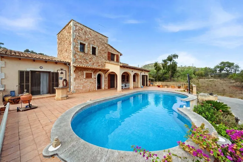 Luxury home in Santanyí, Province of Balearic Islands — photo 1