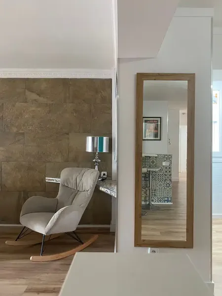 Just a few meters from Puerto Portals and 20 minutes from Palma, this elegant modern-style apartment is designed to offer comfort — photo 12