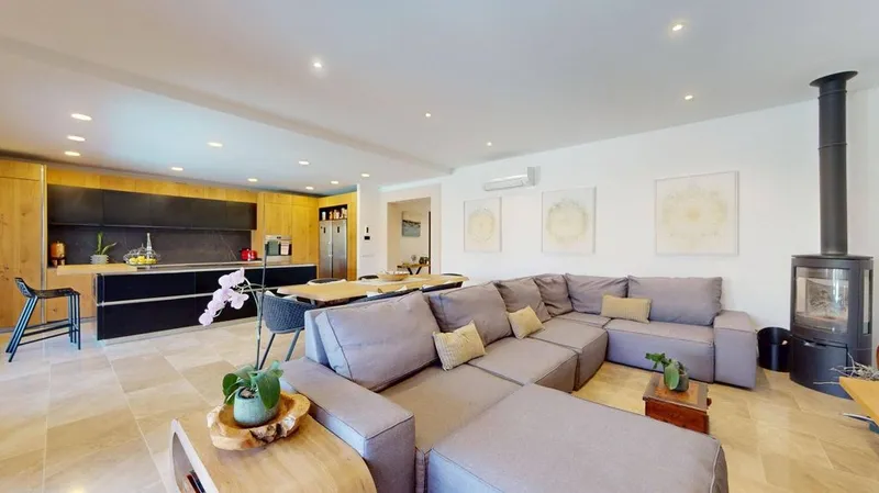 Luxury home in Vilafranca de Bonany, Province of Balearic Islands — photo 2