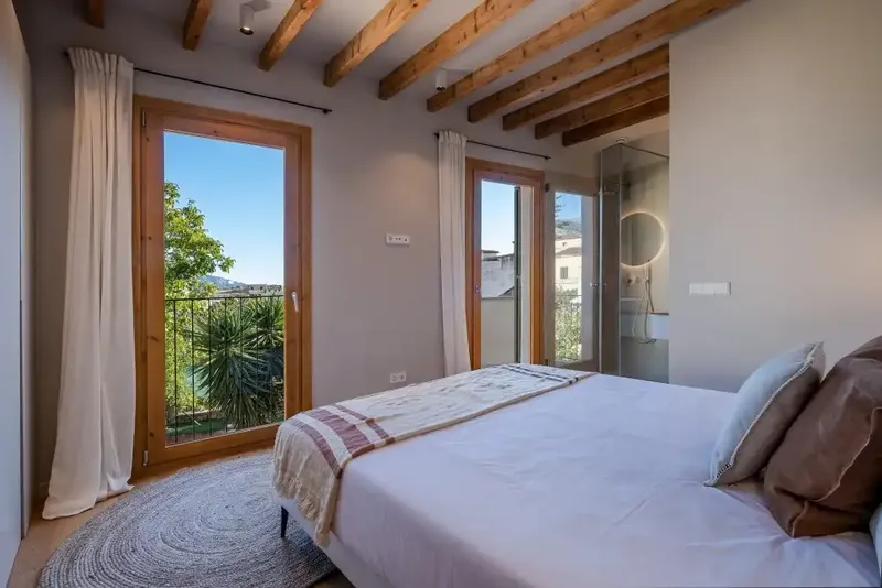 Elegant townhouse beautifully renovated with top-quality materials for sale in the historic center — photo 12
