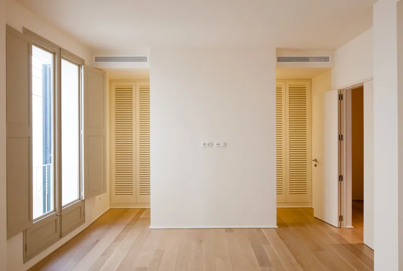 Modern and elegant noble floor with terrace in the old town of Palma — photo 9