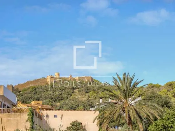 807m² building for sale in North Mallorca, Balearic Islands — photo 2